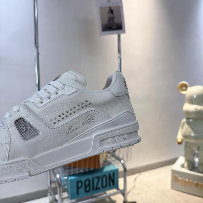 LOUIS VUITTON Trainer 2025 Spring Men's Collection Cow Leather Low top Skateboard Shoes White