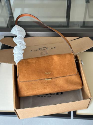COACH Chelsea Cow Split Leather Shoulder Bag Large Women's Warm Brown CDS59-B4WBR size L30cm W12cm H18cm
