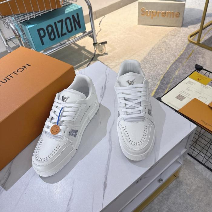 LOUIS VUITTON Trainer 2025 Spring Men's Collection Cow Leather Low top Skateboard Shoes White