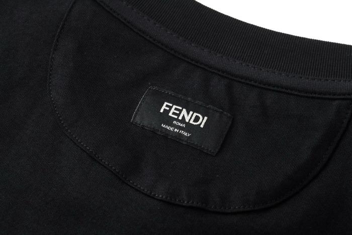 Fendi Pop Pois Motif Embroidered Crewneck T-Shirt