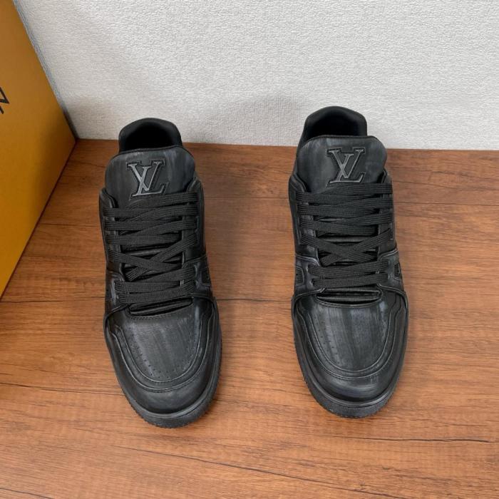 LOUIS VUITTON Trainer Low top Skateboard Shoes Black