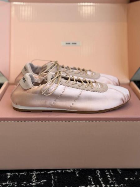 MIU MIU Plume Low top Casual Shoes Women's Nude Pink