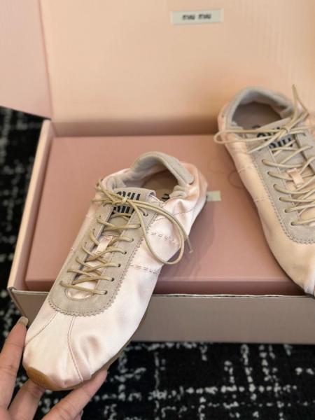 MIU MIU Plume Low top Casual Shoes Women's Nude Pink