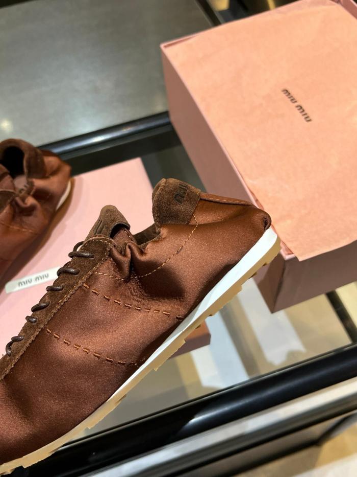 MIU MIU Plume Low top Casual Shoes Women's Cocoa Brown