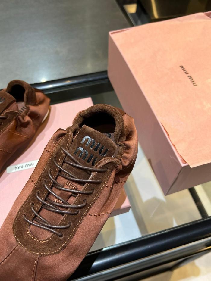 MIU MIU Plume Low top Casual Shoes Women's Cocoa Brown