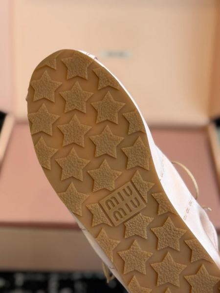 MIU MIU Plume Low top Casual Shoes Women's Nude Pink