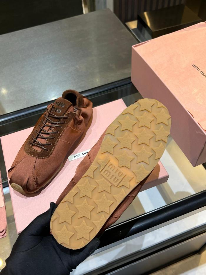 MIU MIU Plume Low top Casual Shoes Women's Cocoa Brown