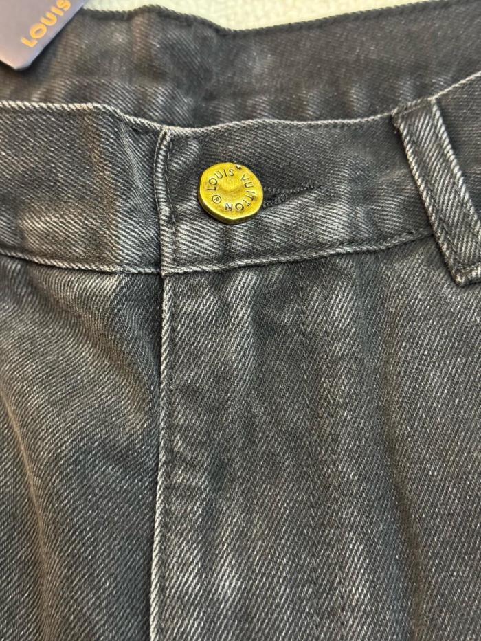 LOUIS VUITTON FW24 Denim Shorts Men's Black
