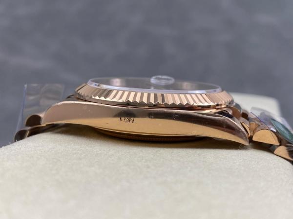 Rolex 2024 Day-Date diamond 40mm watch