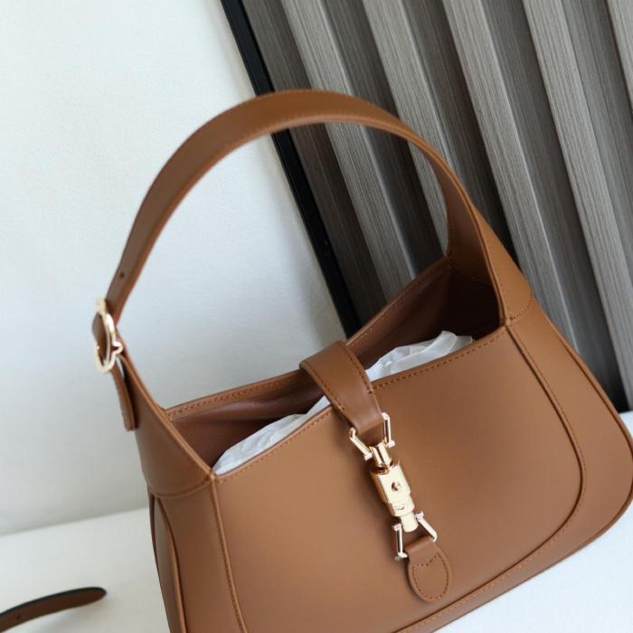 GUCCI Jackie 1961 Leather Shoulder Bag Women's Brown 810232-AADDX-2741 size L27.5cm W4cm H19cm
