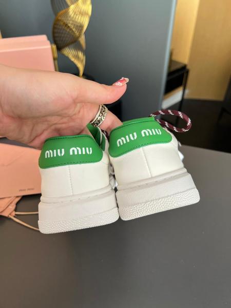 MIU MIU Leather Low top Skateboard Shoes Women's White Green
