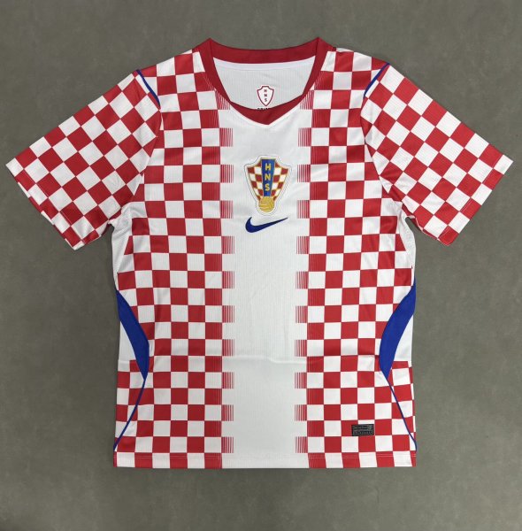 Nike Croatia 2026 Stadium Home Men's Nike Dri-FIT Soccer Jersey