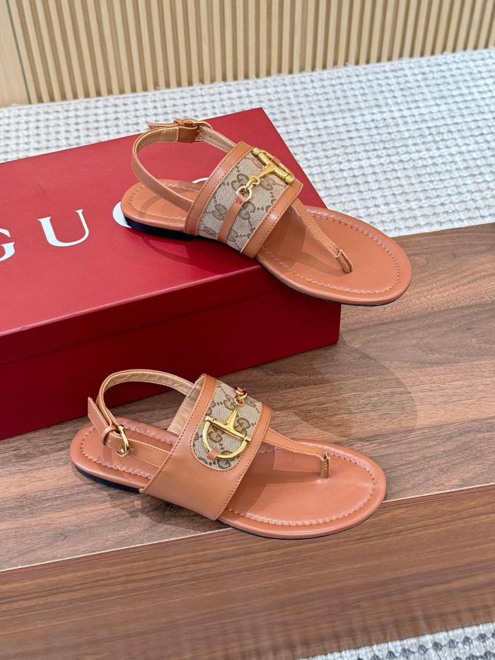 GUCCI Horsebit One Strap Sandals Women's Light Brown