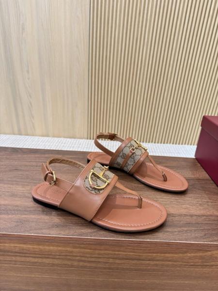 GUCCI Horsebit One Strap Sandals Women's Light Brown
