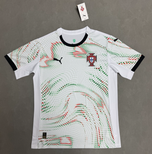 PUMA Camiseta De Fútbol De Visitante Auténtica Para Hombre De Portugal '25