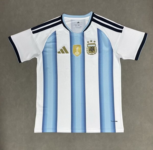 Adidas Argentina 26 logo-print T-shirt