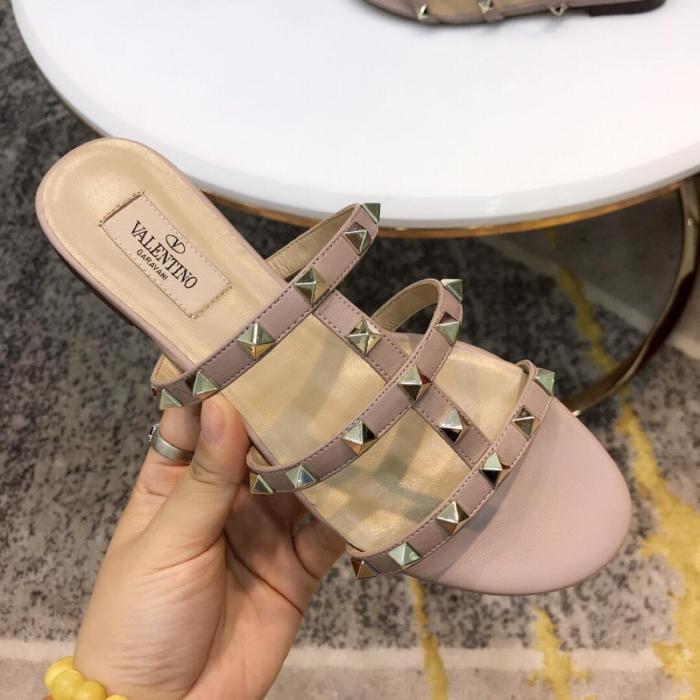 Valentino Rockstud Slide Slippers 0.5cm Women's Pink