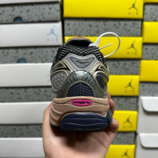 Saucony Progrid Omni 9 'Blue Brush'
