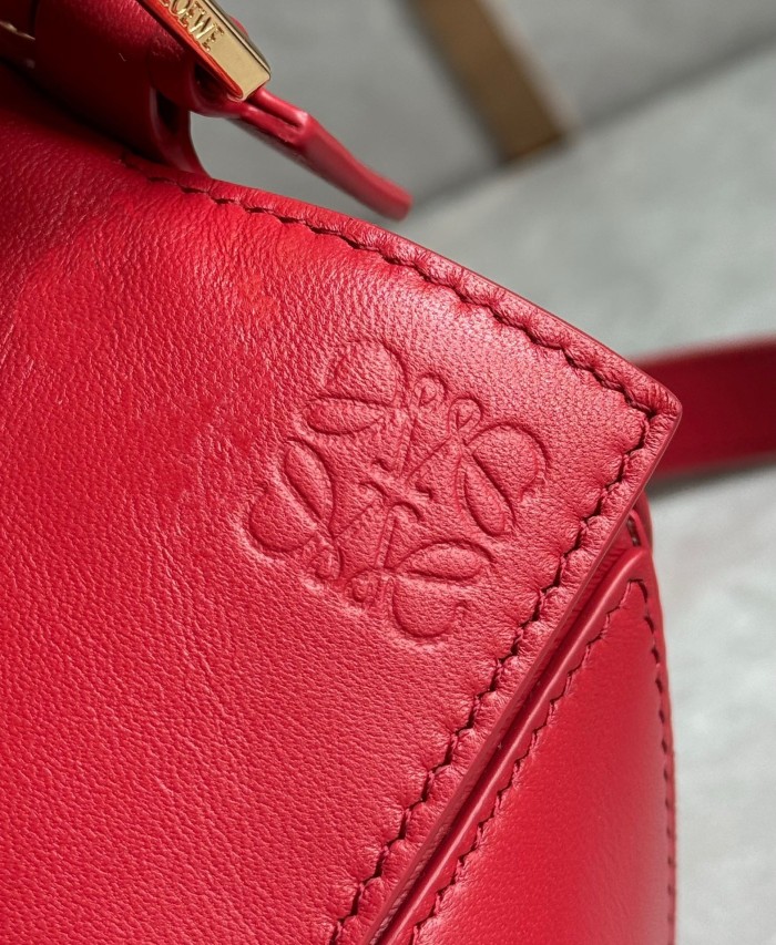 LOEWE Puzzle Sheepskin One Shoulder Handbag Small Women's Red A510PLSX01-7885 L24 W10.5 H16.5 cm
