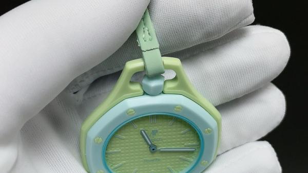 Swatch x Audemars Piguet AP Bioceramic Royal Pop Blaue Acht