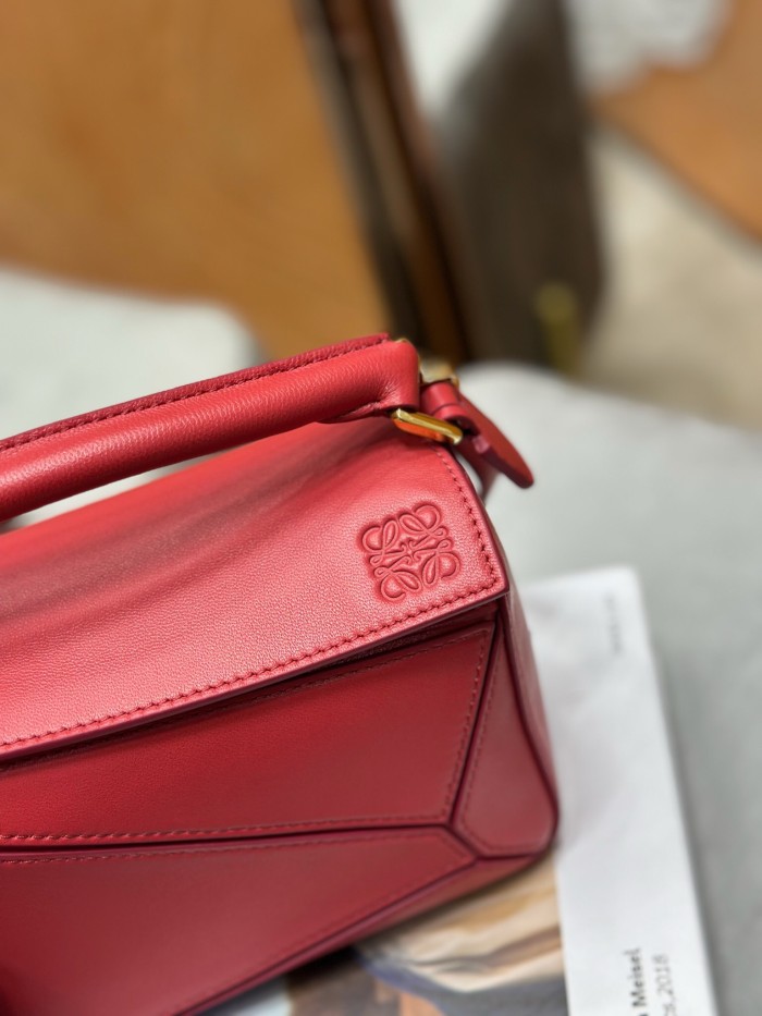 LOEWE Puzzle Lambskin Puzzle Bag One Shoulder Handbag Mini Women's Burnt Red A510PLIX04-7885 Size 17.5*7.5*12.5 cm
