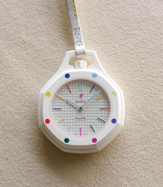 Swatch x Audemars Piguet AP Bioceramic Royal Pop Huit Blanc