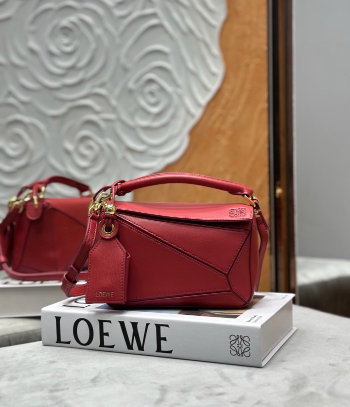 LOEWE Puzzle Lambskin Puzzle Bag One Shoulder Handbag Mini Women's Burnt Red A510PLIX04-7885 Size 17.5*7.5*12.5 cm