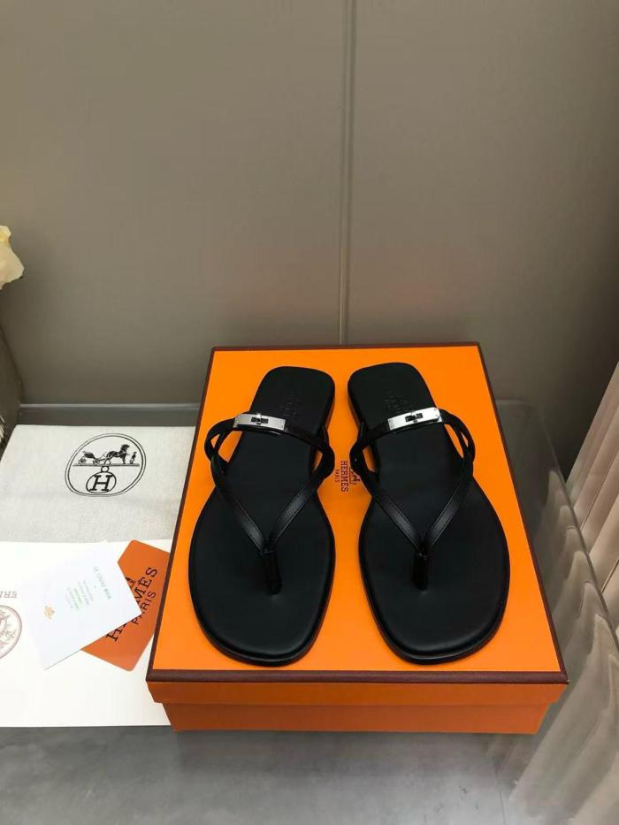 HERMES Flip Flops 0.6cm Women's Black
