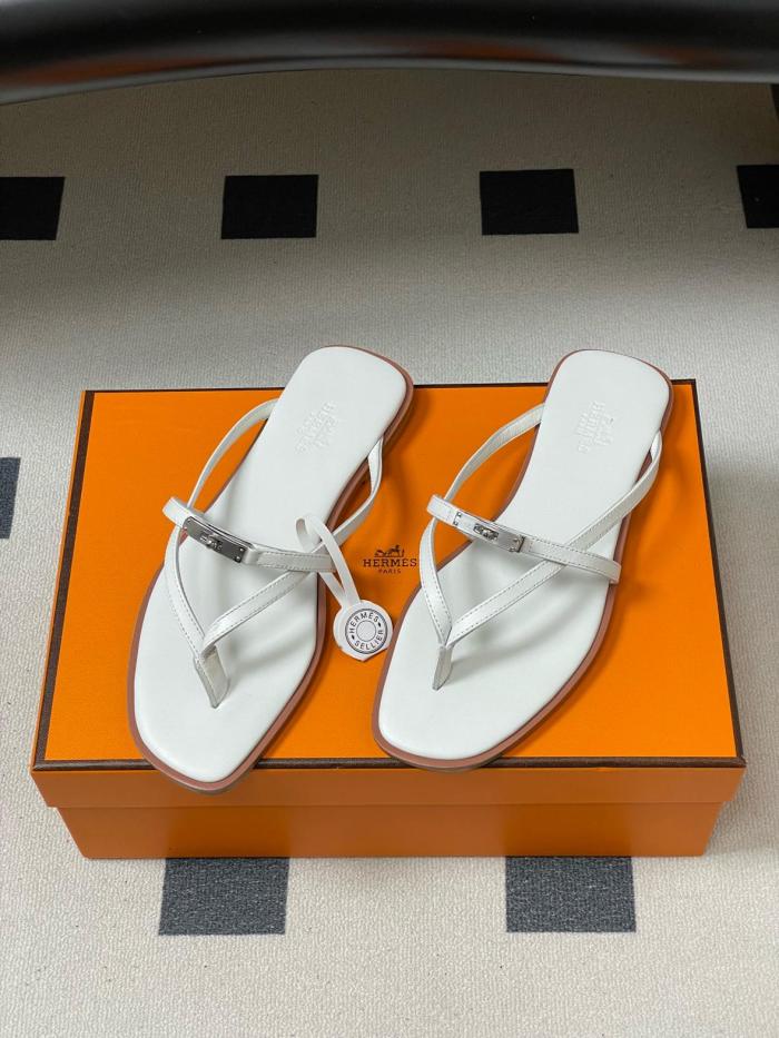 HERMES Flip Flops 0.6cm Women's White