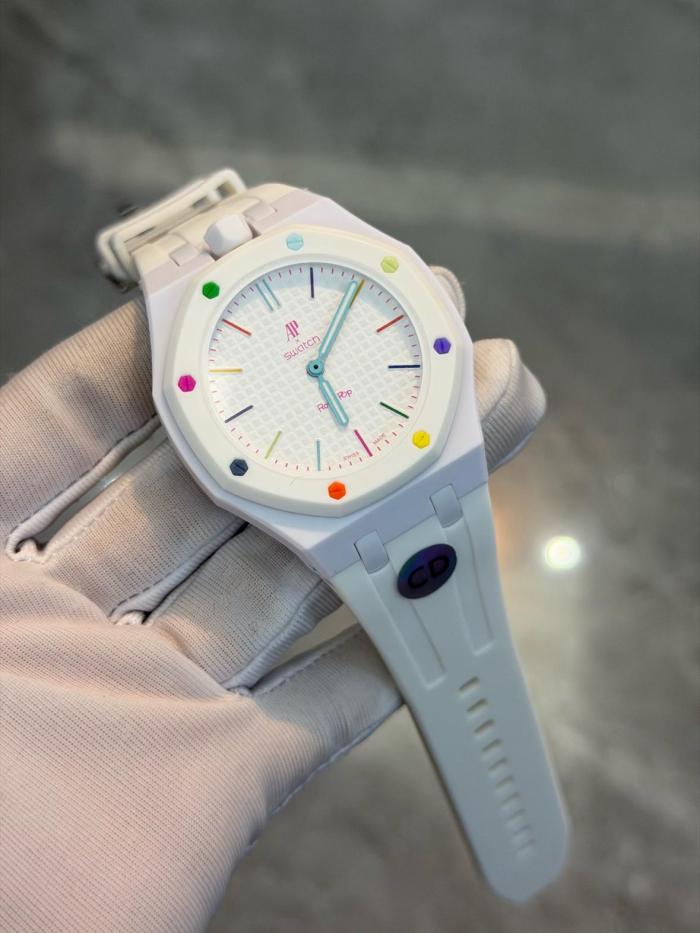 Swatch x Audemars Piguet AP Bioceramic Royal Pop Huit Blanc