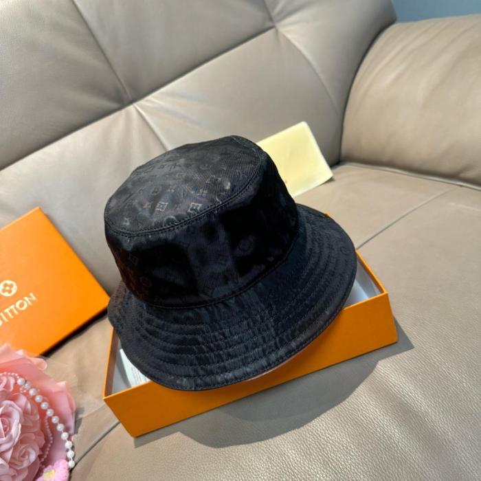 Louis Vuitton cap