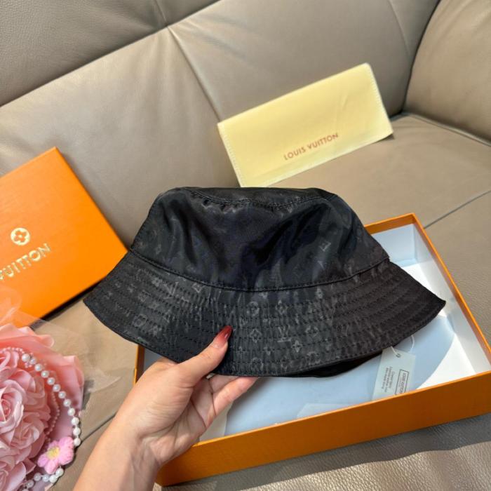Louis Vuitton cap
