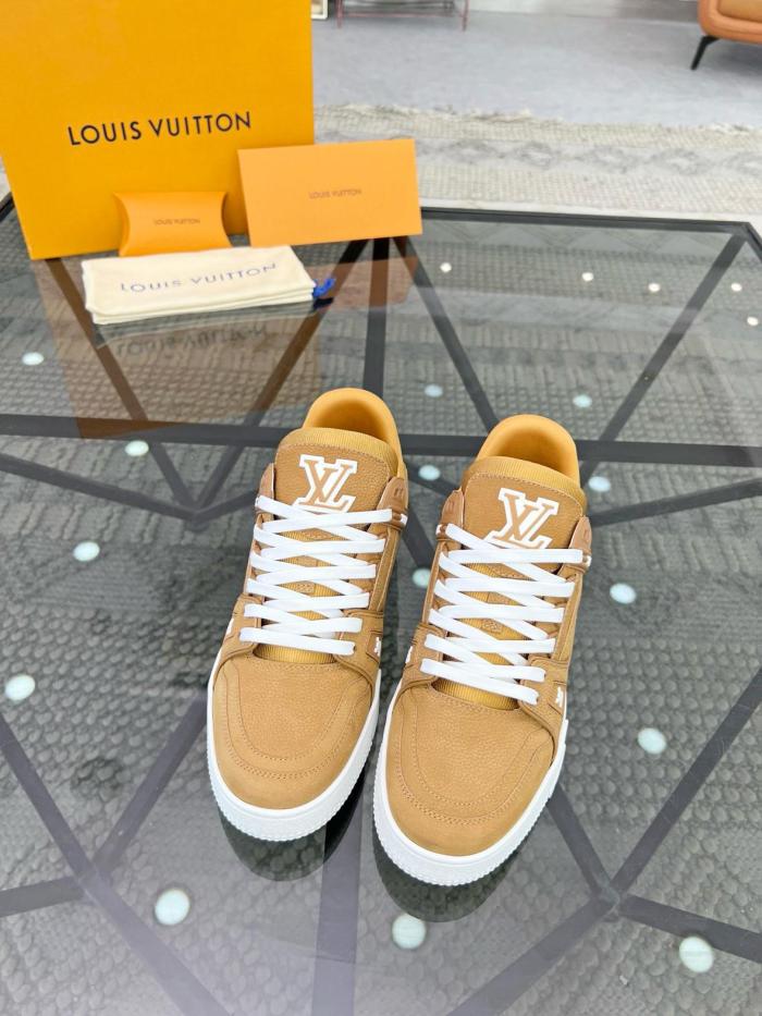 Louis Vuitton LV Trainer Beige