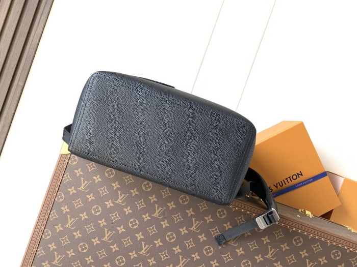 LOUIS VUITTON Steamer Touch Cow Leather Backpack Men's Black M27063 L31cm W15.5cm H39cm