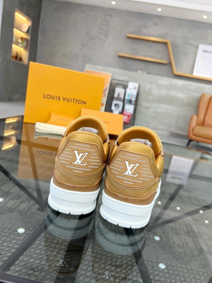Louis Vuitton LV Trainer Beige