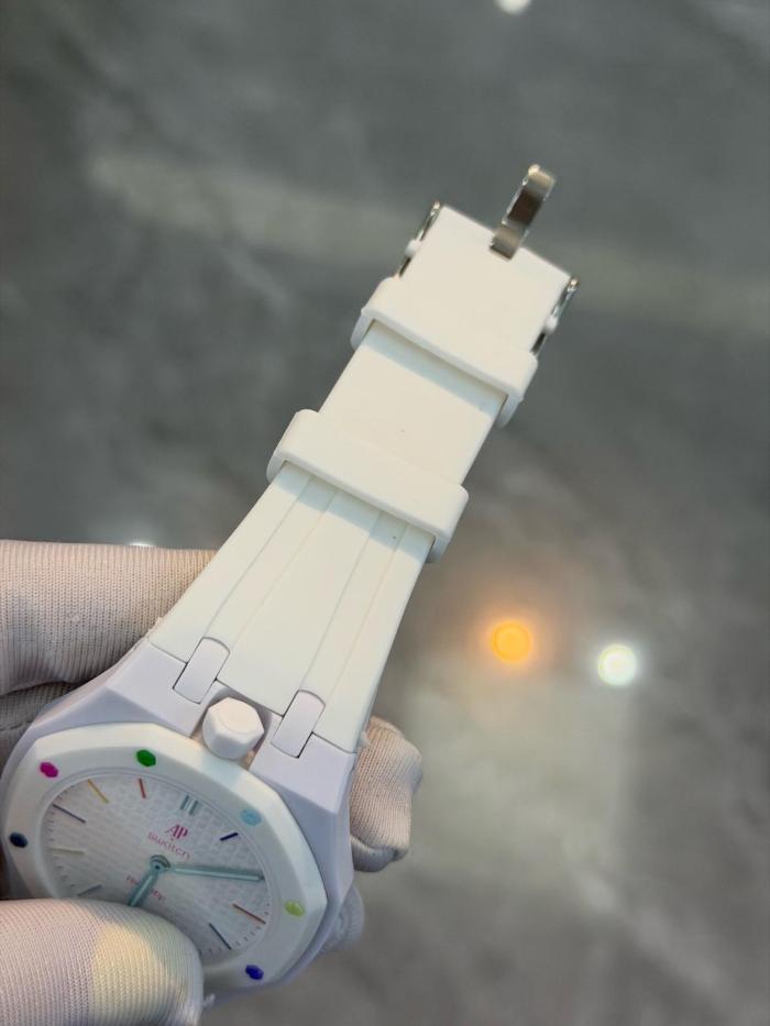 Swatch x Audemars Piguet AP Bioceramic Royal Pop Huit Blanc