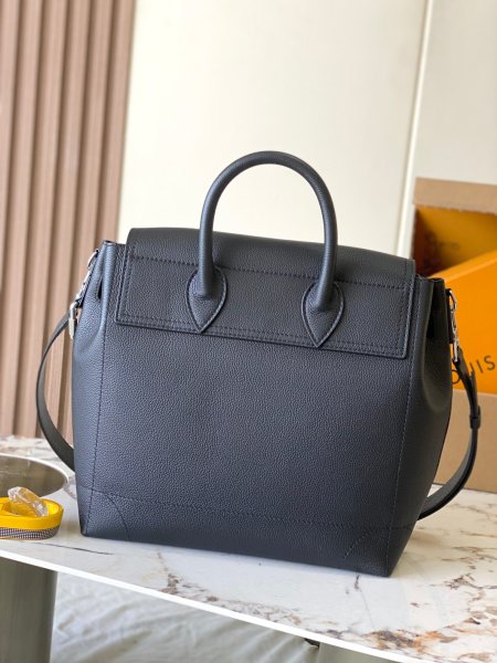LOUIS VUITTON Steamer Calfskin One Shoulder Handbag Medium Men's Black M27061 L33cm W14cm H32cm