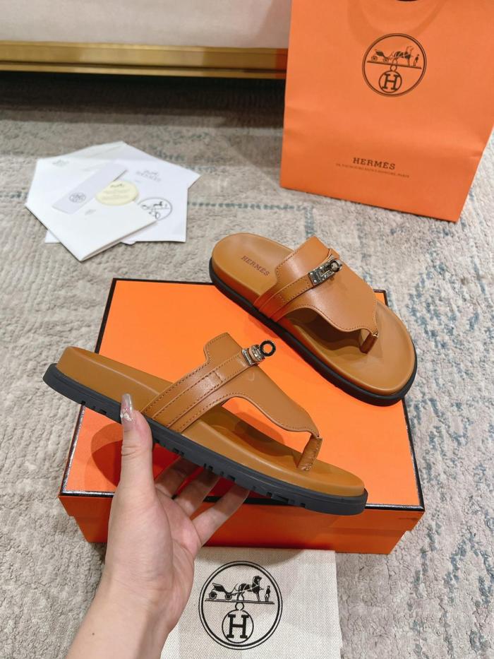 HERMES Empire Flip Flops Brown