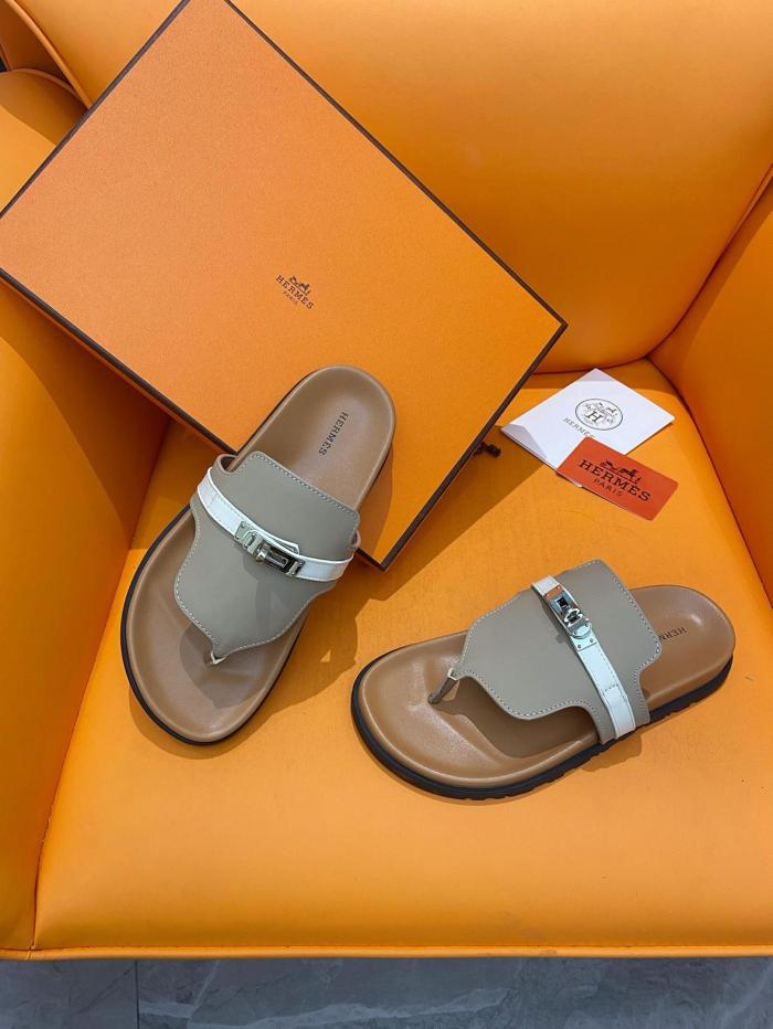 HERMES Fashion Trend Rubber Sole Flip Flops Brown