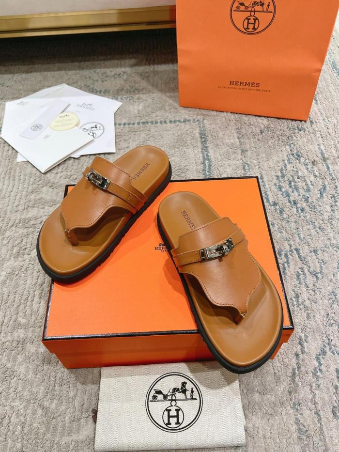 HERMES Empire Flip Flops Brown