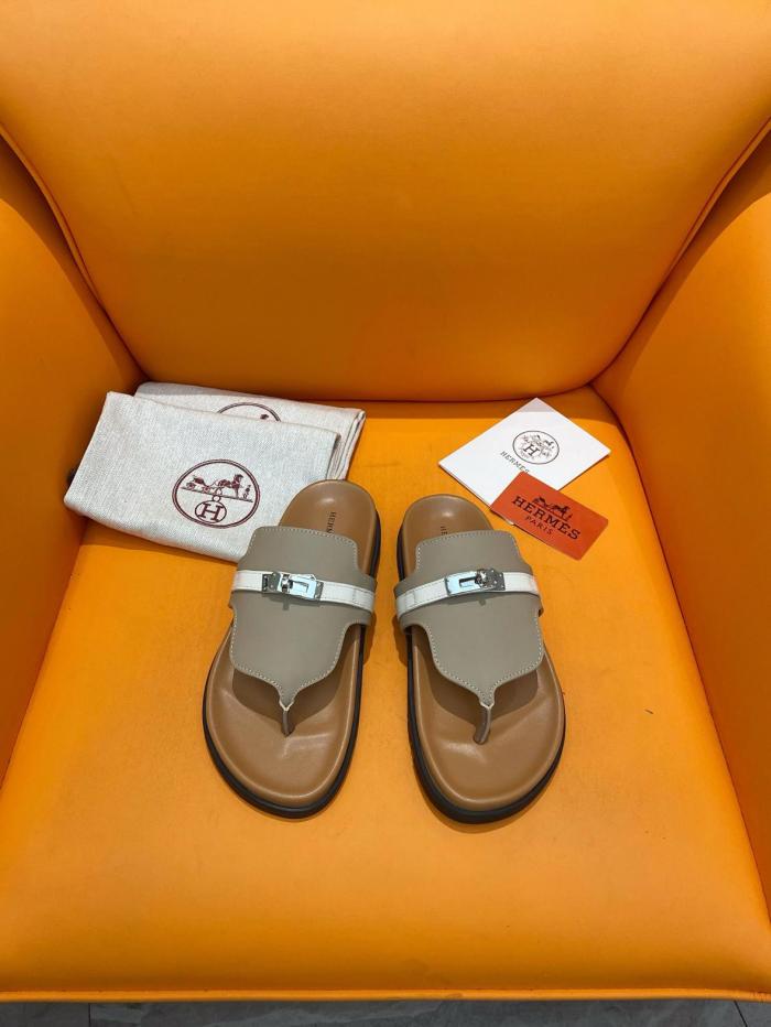 HERMES Fashion Trend Rubber Sole Flip Flops Brown
