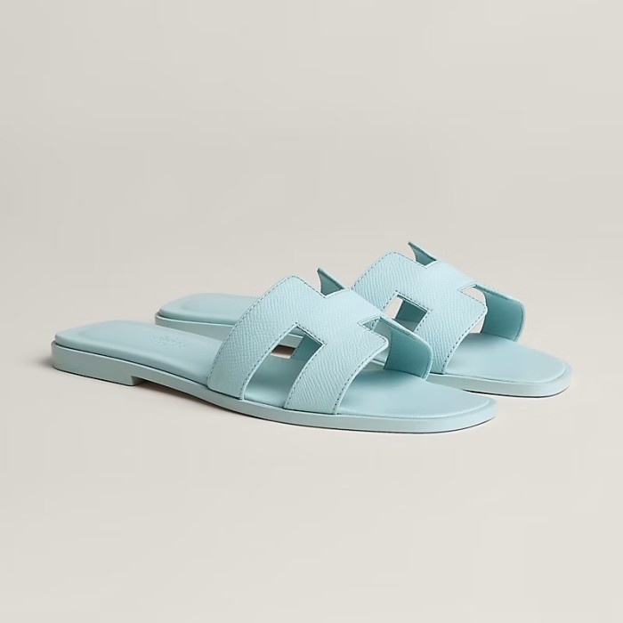 HERMES Oran Slide Slippers Women's Sky Blue