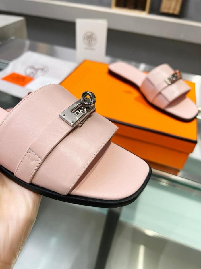 HERMES Giulia Slide Slippers Women's Pink