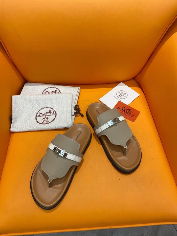 HERMES Fashion Trend Rubber Sole Flip Flops Brown