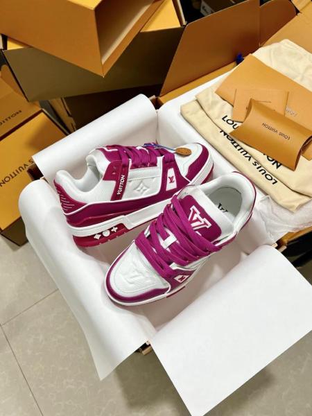 Louis Vuitton Trainer Low White Fuchsia