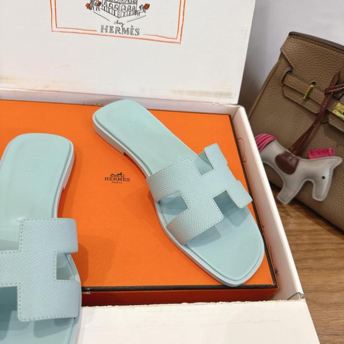 HERMES Oran Slide Slippers Women's Sky Blue