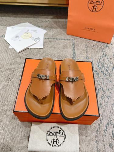 HERMES Empire Flip Flops Brown