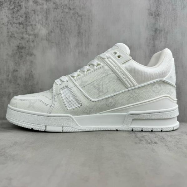 Louis Vuitton White Monochrome Louis Vuitton LV Trainer White/White