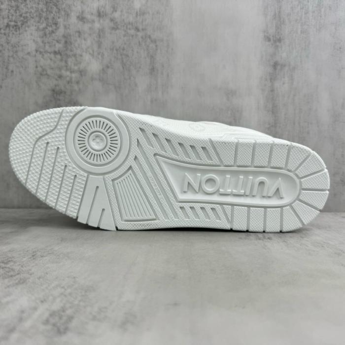 Louis Vuitton White Monochrome Louis Vuitton LV Trainer White/White