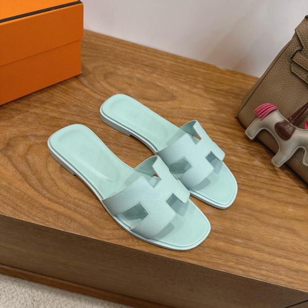 HERMES Oran Slide Slippers Women's Sky Blue